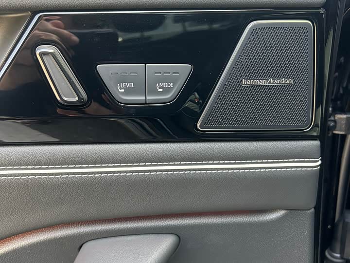 Фото 11 - Volkswagen Magotan