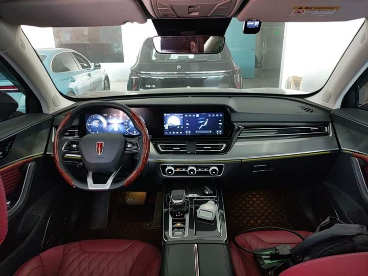 Фото 10 - Hongqi HS5