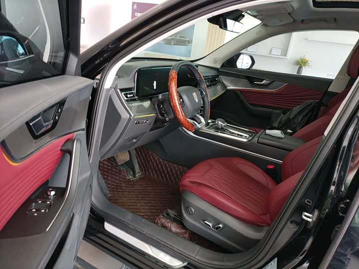 Фото 16 - Hongqi HS5