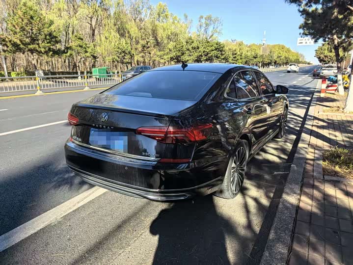 Фото 5 - Volkswagen Passat