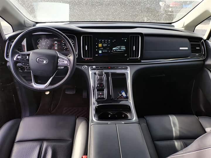 Фото 10 - GAC Trumpchi M8