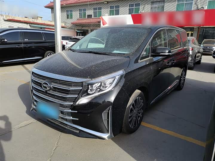 Фото 2 - GAC Trumpchi M8