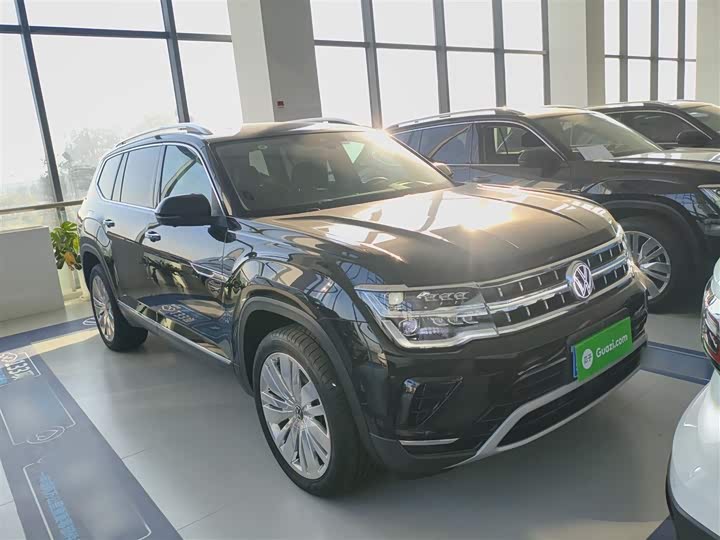 Фото 4 - Volkswagen Teramont Pro