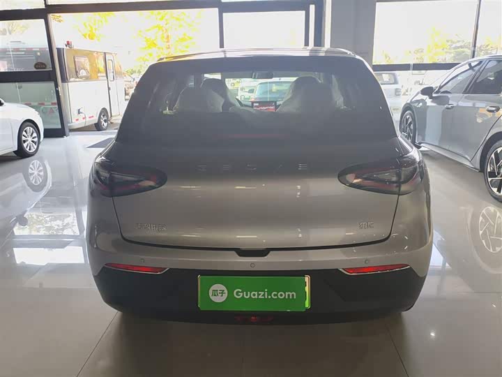 Фото 6 - Geely Galaxy Geome