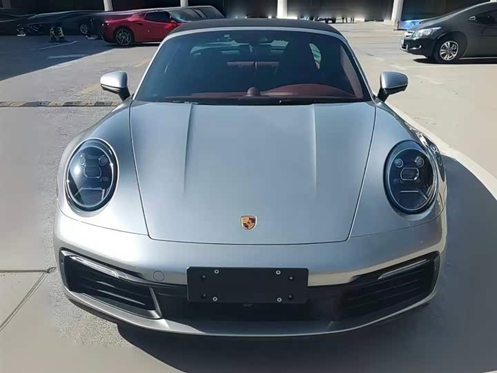 Фото 1 - Porsche 911