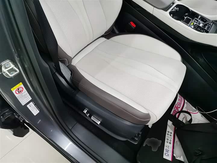 Фото 16 - BYD Song Plus Hybrid/EV