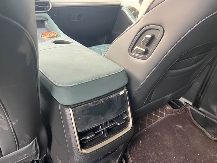 Фото 18 - Jetour Shanhai L9