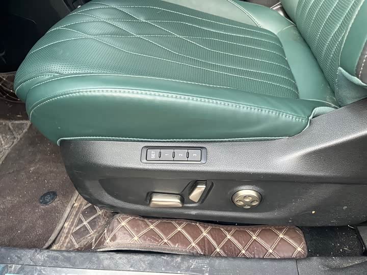 Фото 25 - Jetour Shanhai L9