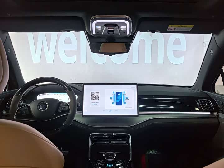 Фото 8 - BYD Tang Hybrid/EV