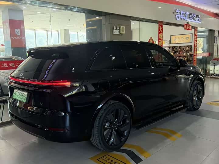 Фото 2 - LiXiang L7