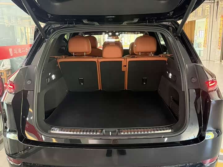 Фото 8 - LiXiang L7