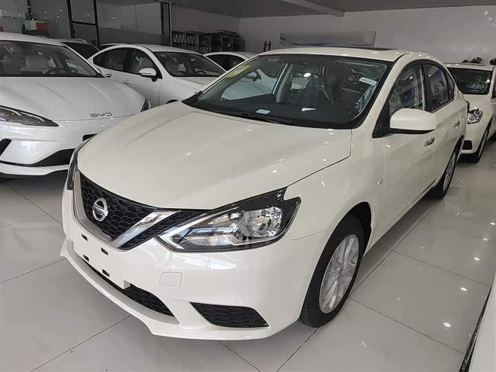 Фото 2 - Nissan Sylphy