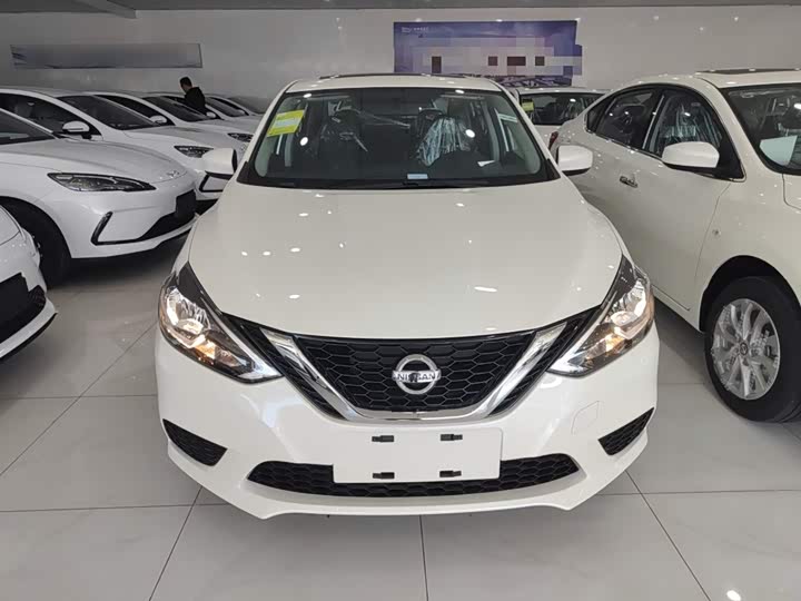 Фото 3 - Nissan Sylphy