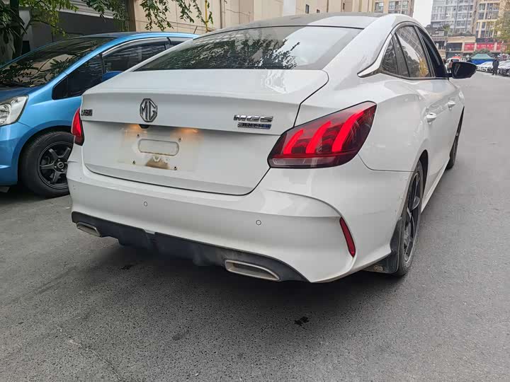 Фото 14 - MG Motor 5