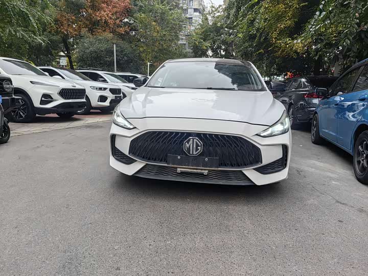 Фото 2 - MG Motor 5