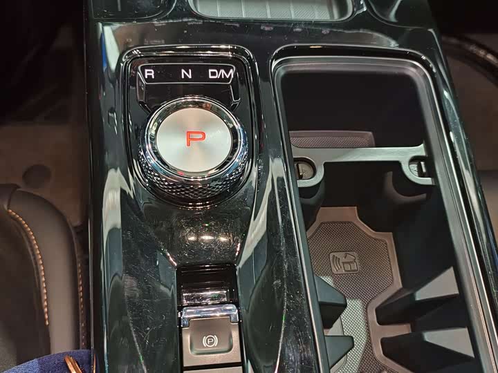 Фото 14 - Haval Dargo