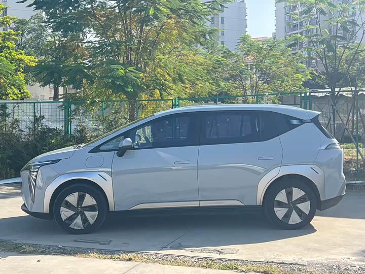 Фото 3 - GAC Aion Y