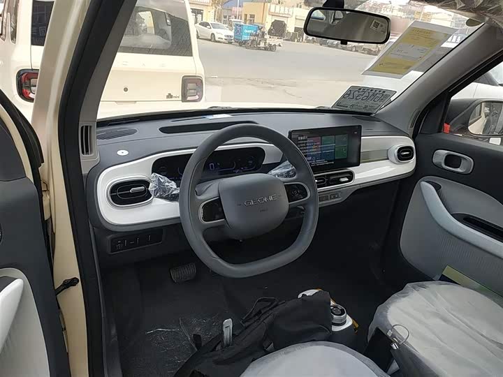 Фото 10 - Geely Galaxy Panda Mini