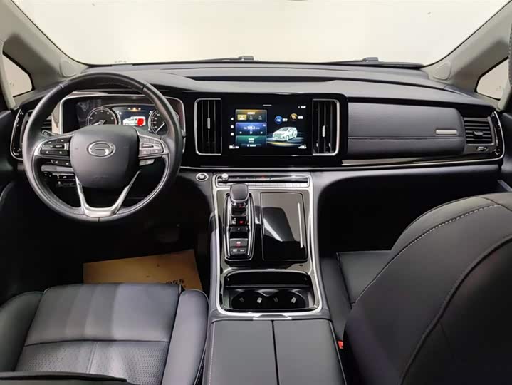 Фото 12 - GAC Trumpchi M8