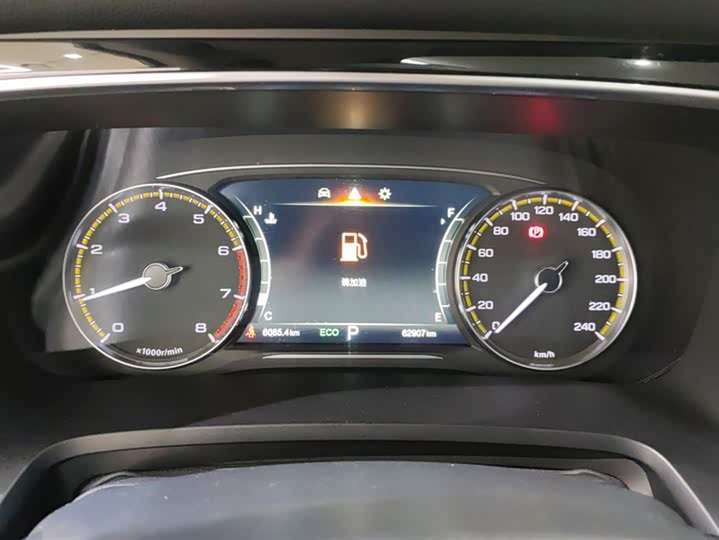 Фото 14 - GAC Trumpchi M8