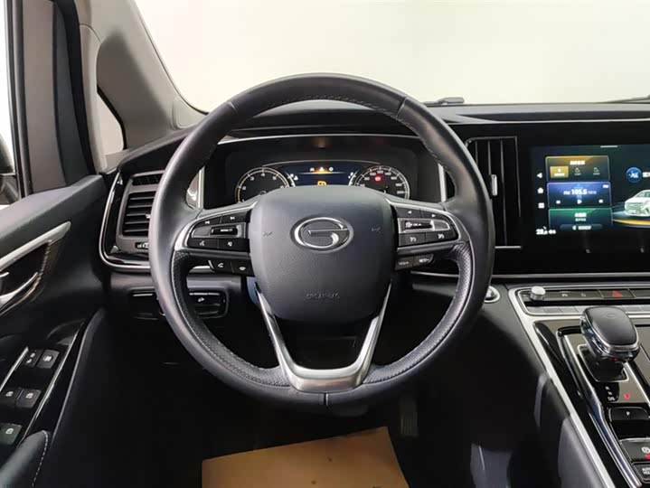 Фото 15 - GAC Trumpchi M8