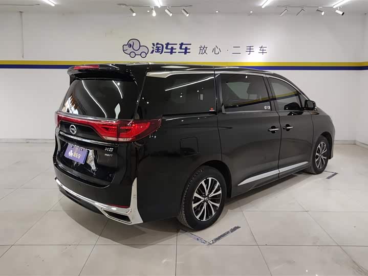 Фото 3 - GAC Trumpchi M8