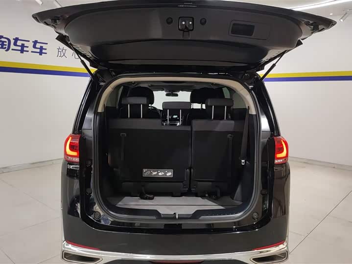 Фото 4 - GAC Trumpchi M8