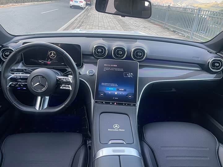 Фото 5 - Mercedes-Benz C-Class