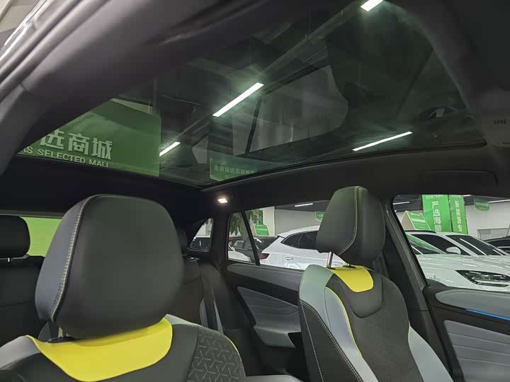 Фото 14 - Volkswagen ID.4 X