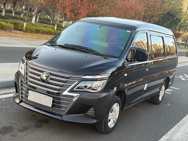 Фото 1 - Dongfeng Forthing Lingzhi M5