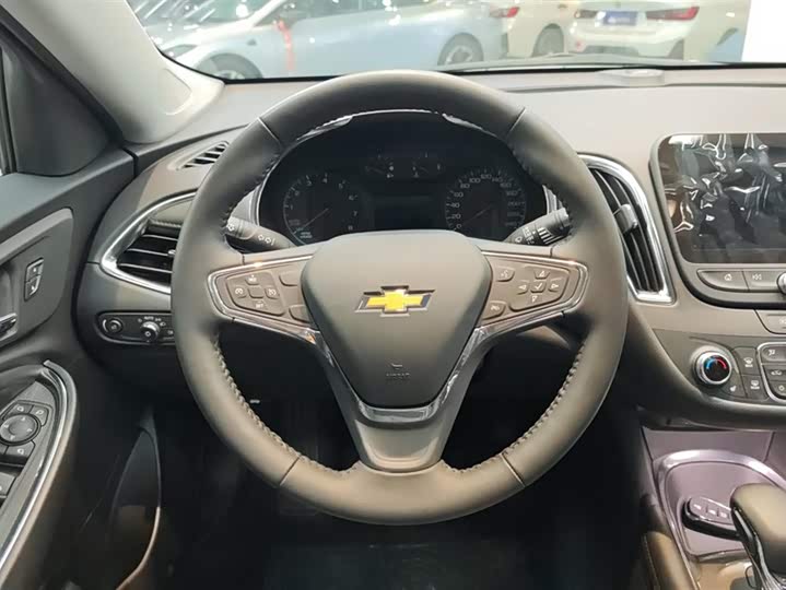 Фото 15 - Chevrolet Malibu XL