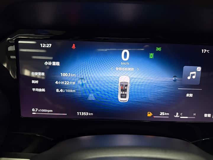 Фото 15 - Geely Monjaro