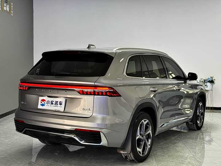 Фото 7 - Geely Monjaro