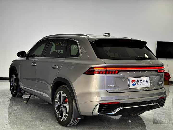 Фото 9 - Geely Monjaro