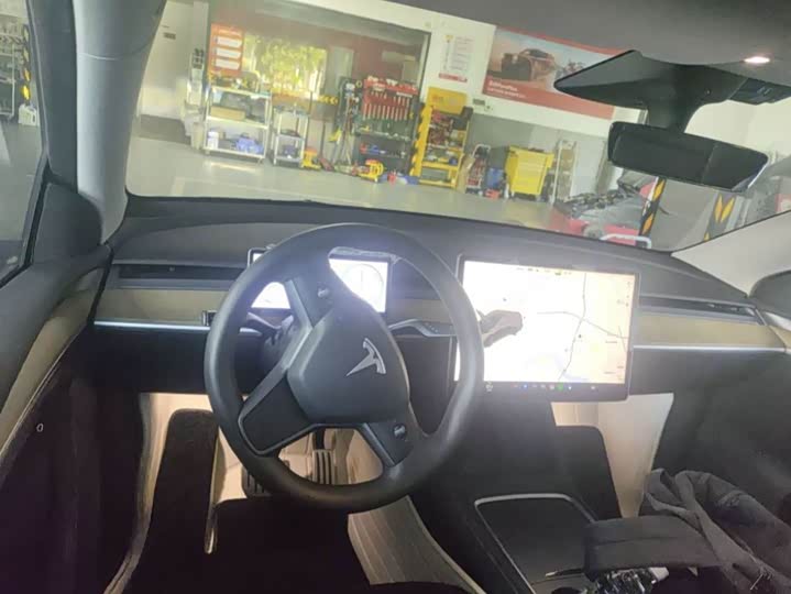 Фото 5 - Tesla Model Y