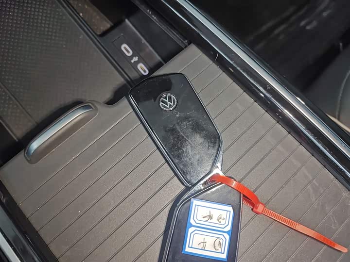 Фото 9 - Volkswagen ID.4 X