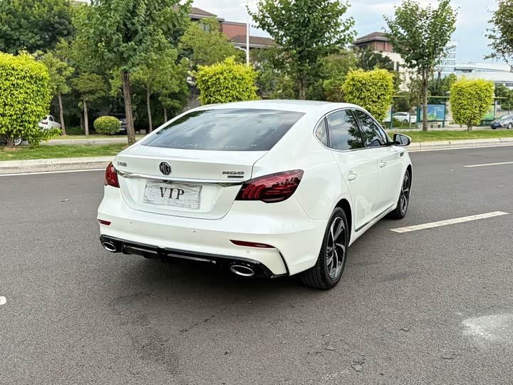 Фото 7 - MG Motor 6