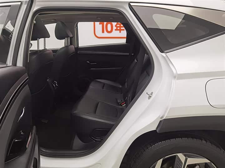 Фото 12 - Hyundai Tucson L