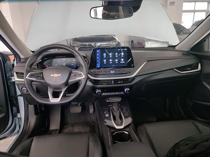 Фото 10 - Chevrolet Menlo