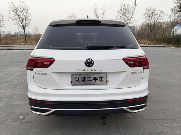 Фото 7 - Volkswagen Tiguan L Pro