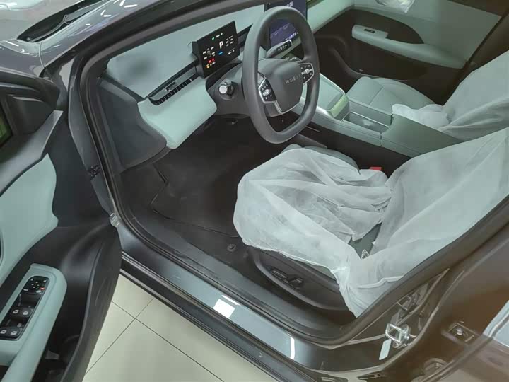 Фото 16 - Roewe D6