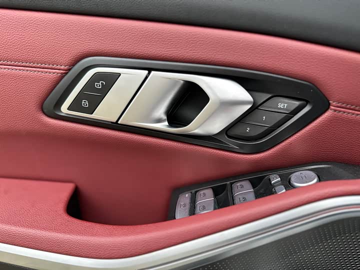 Фото 8 - BMW 3 Series