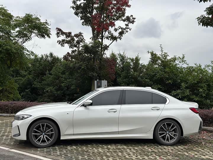 Фото 9 - BMW 3 Series