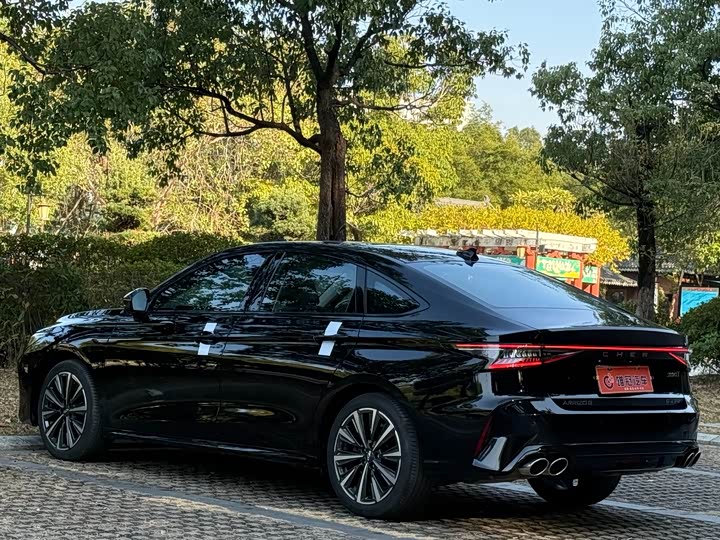 Фото 8 - Chery Arrizo 8