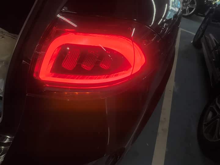 Фото 8 - Mercedes-Benz GLE-Class