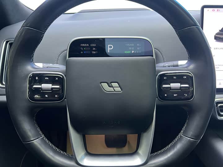 Фото 11 - LiXiang L9