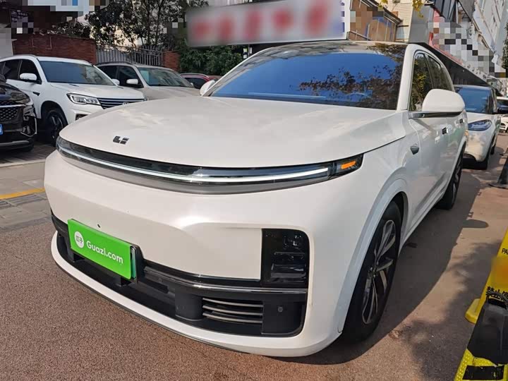 Фото 2 - LiXiang L7