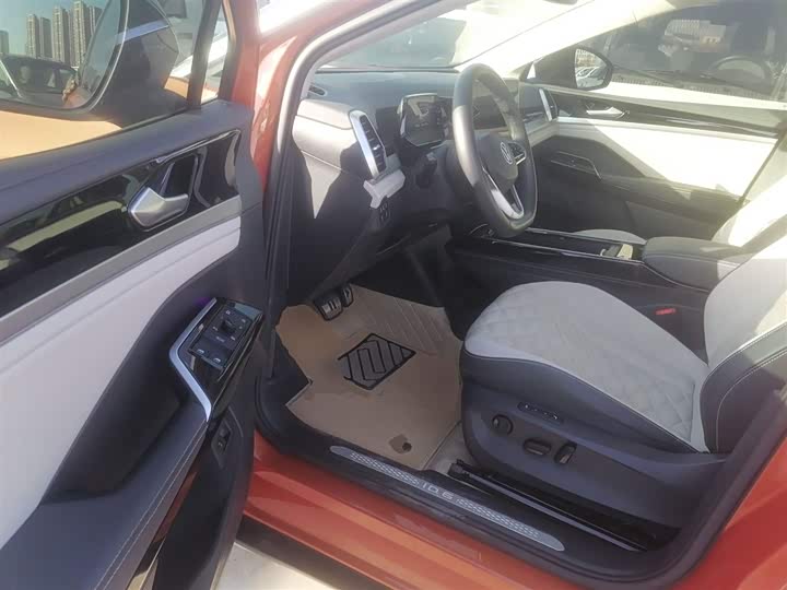 Фото 16 - Volkswagen ID.6 Crozz