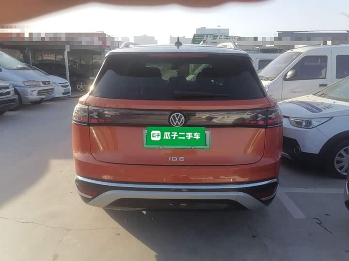 Фото 6 - Volkswagen ID.6 Crozz