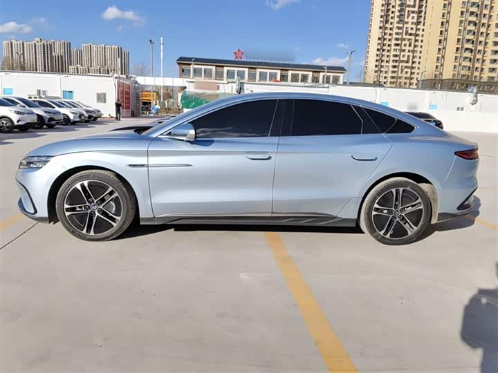 Фото 5 - BYD Han